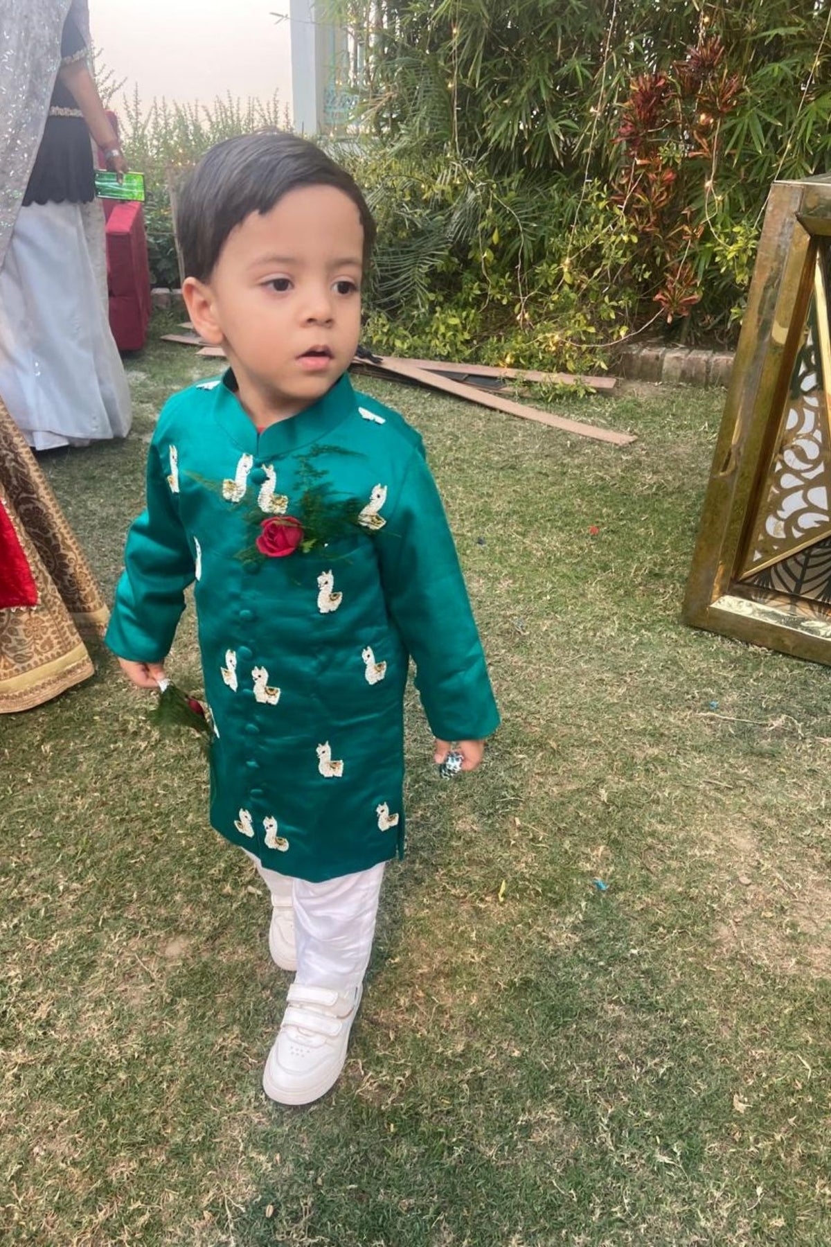 Lama Achkan